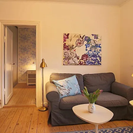 Holiday home 4 Person In Dronningm Lle *
