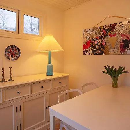 4 Person In Dronningm Lle Holiday home Dronningmolle