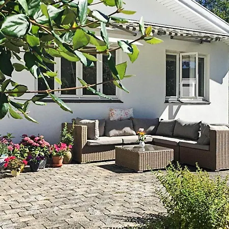 Seaside Charm In Munkerup-By Traum